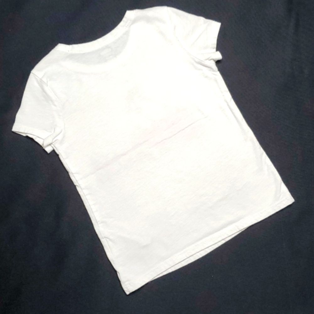 Old Navy T-Shirt - Picture 2 of 6